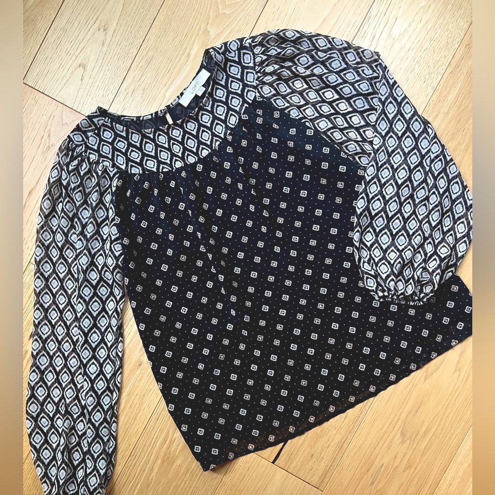 LOFT Graphic Long Sleeve Blouse